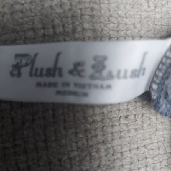 VS Plush & Lush Cozy Long Sleeve Top - Picture 7 of 10